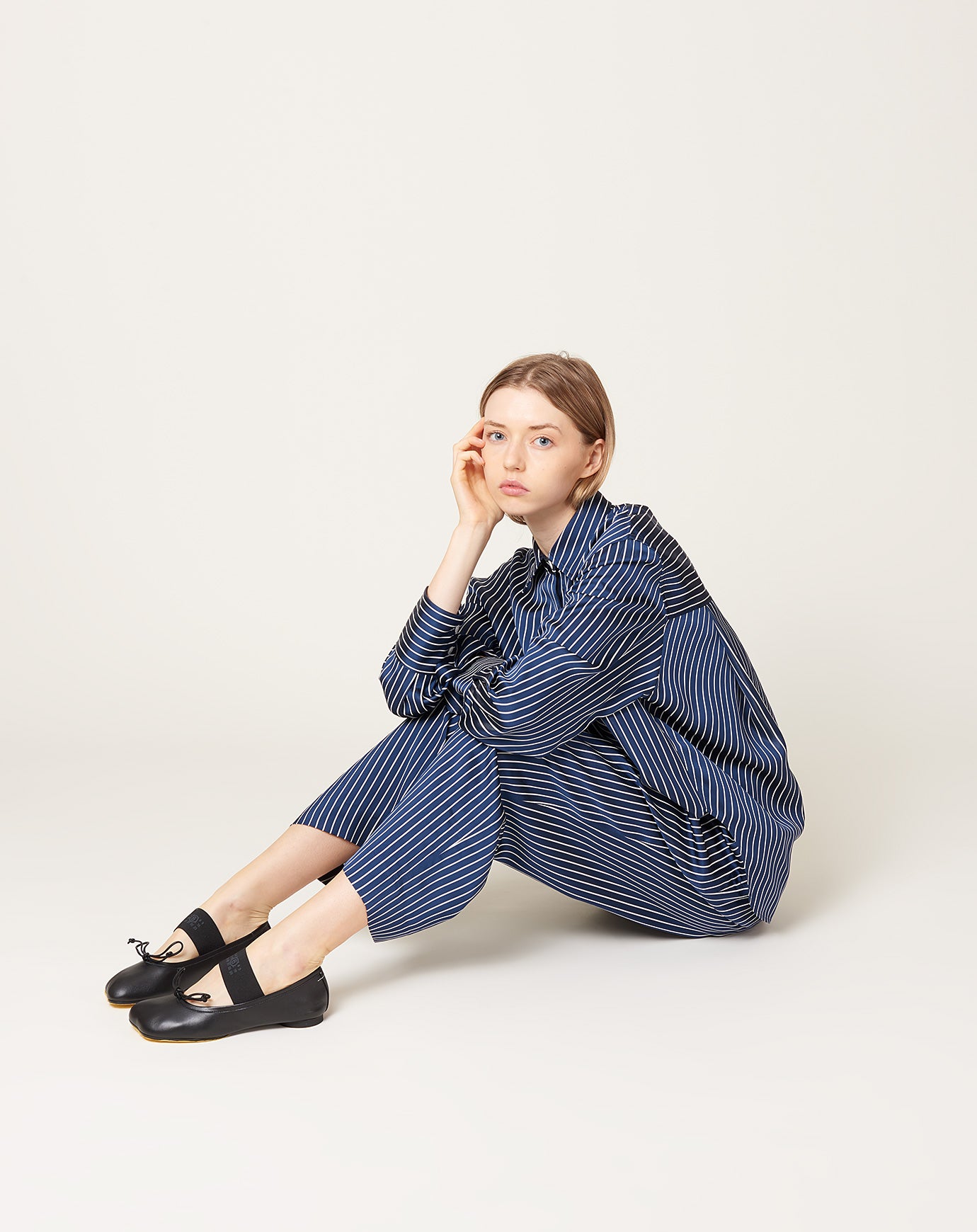 Drawstring Pleat Front Pant in Midnight Stripe