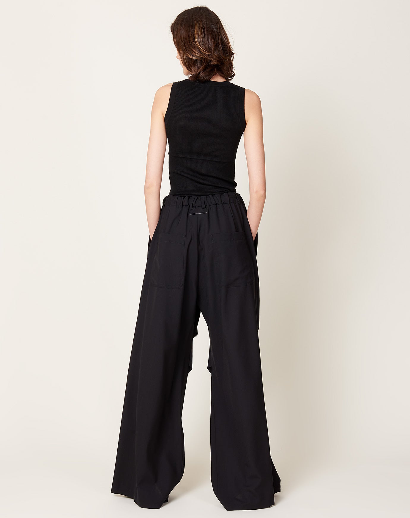 MM6 Pleat Knee Trouser in Black