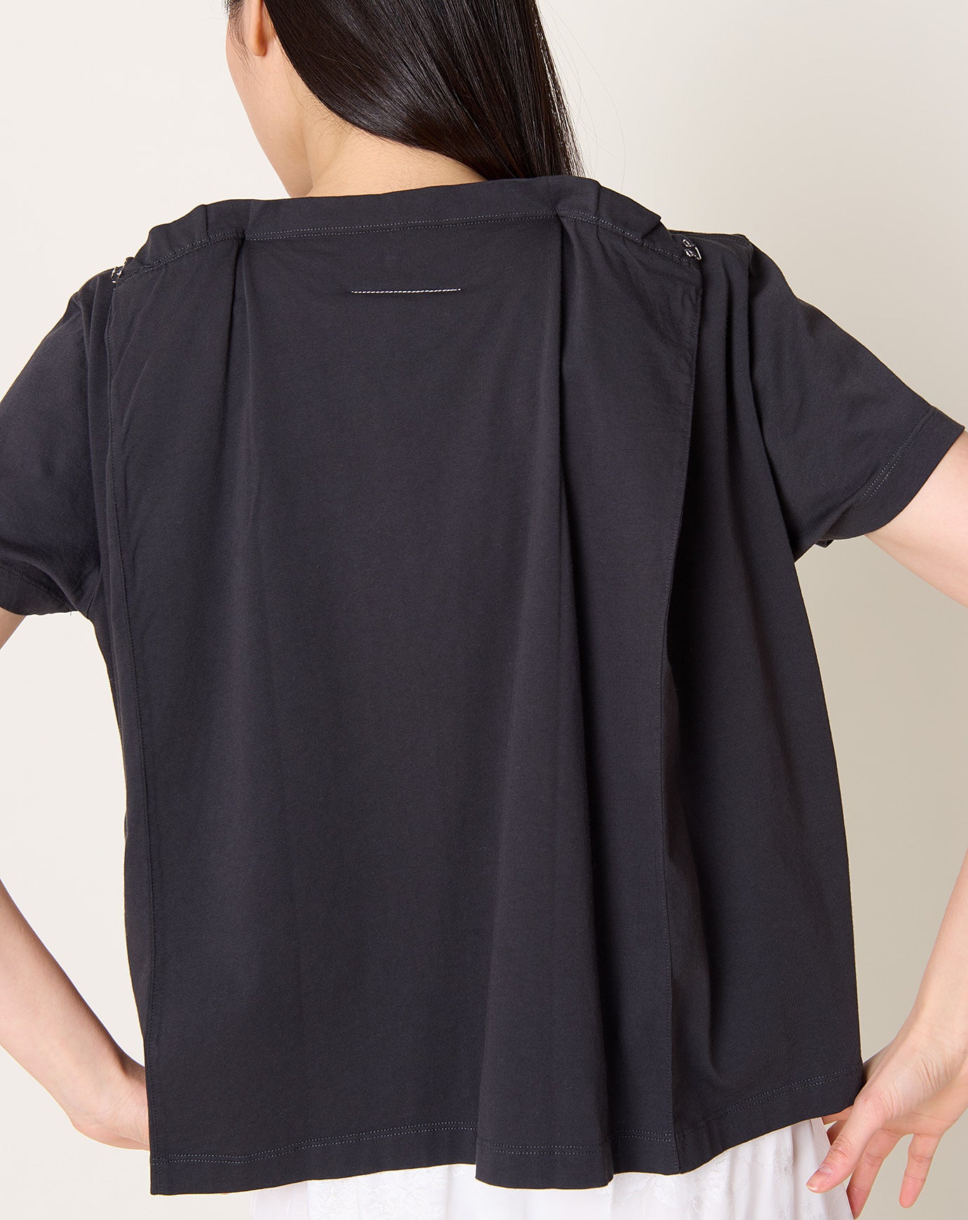 MM6 Swing Back T-Shirt in Washed Black