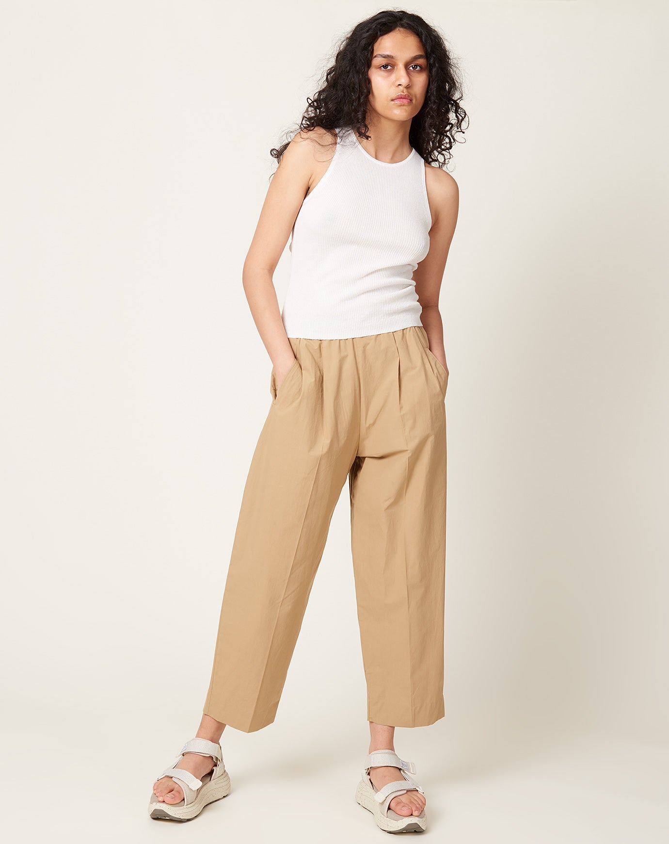 Modern Weaving Relaxed Lean Trouser in Khaki