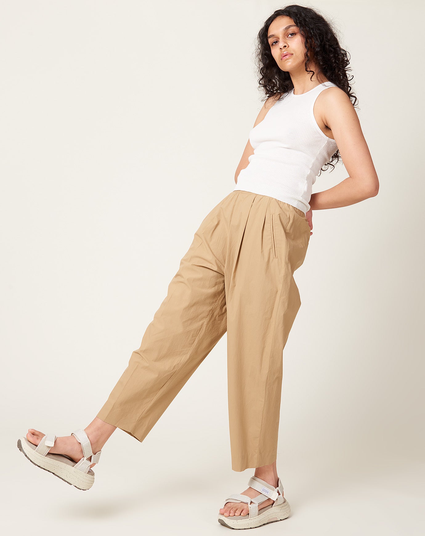 Modern Weaving Relaxed Lean Trouser in Khaki