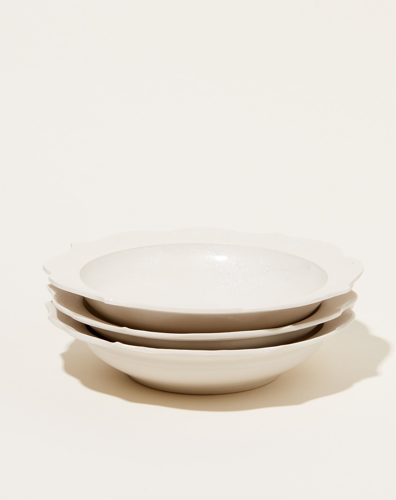 Monohanako Chakra Pasta Bowl in White