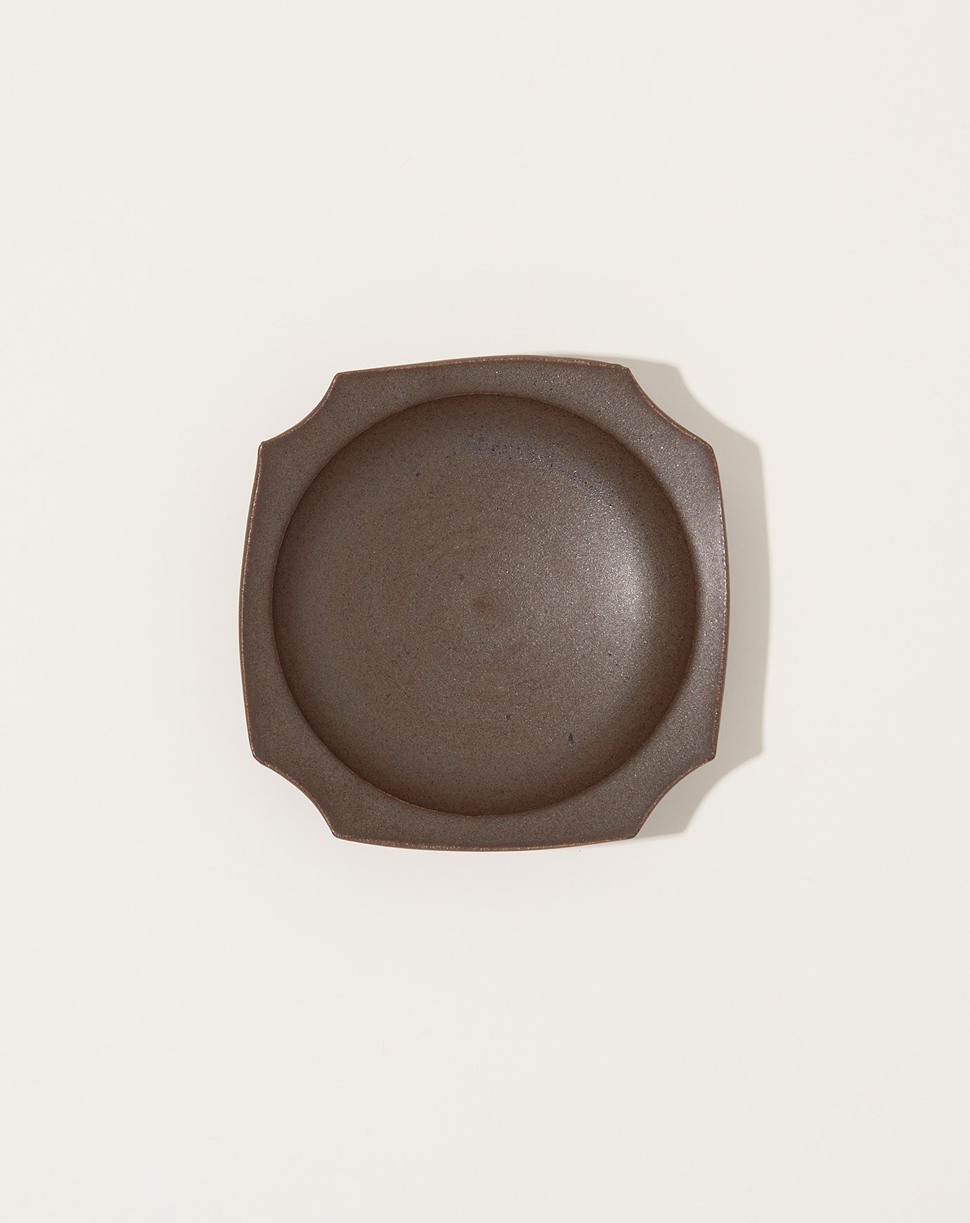 Monohanako Cut Plate in Chocolate