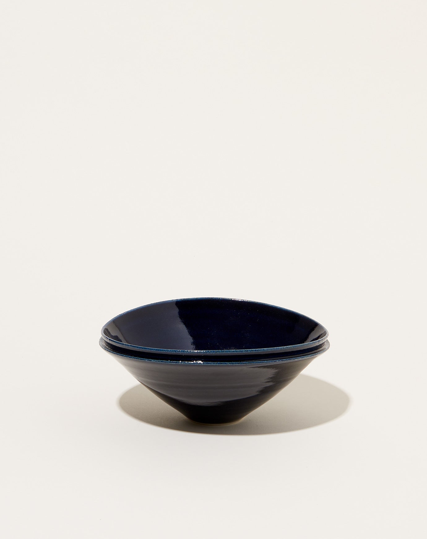 Monohanako Medium Double Lip Bowl in Dark Blue