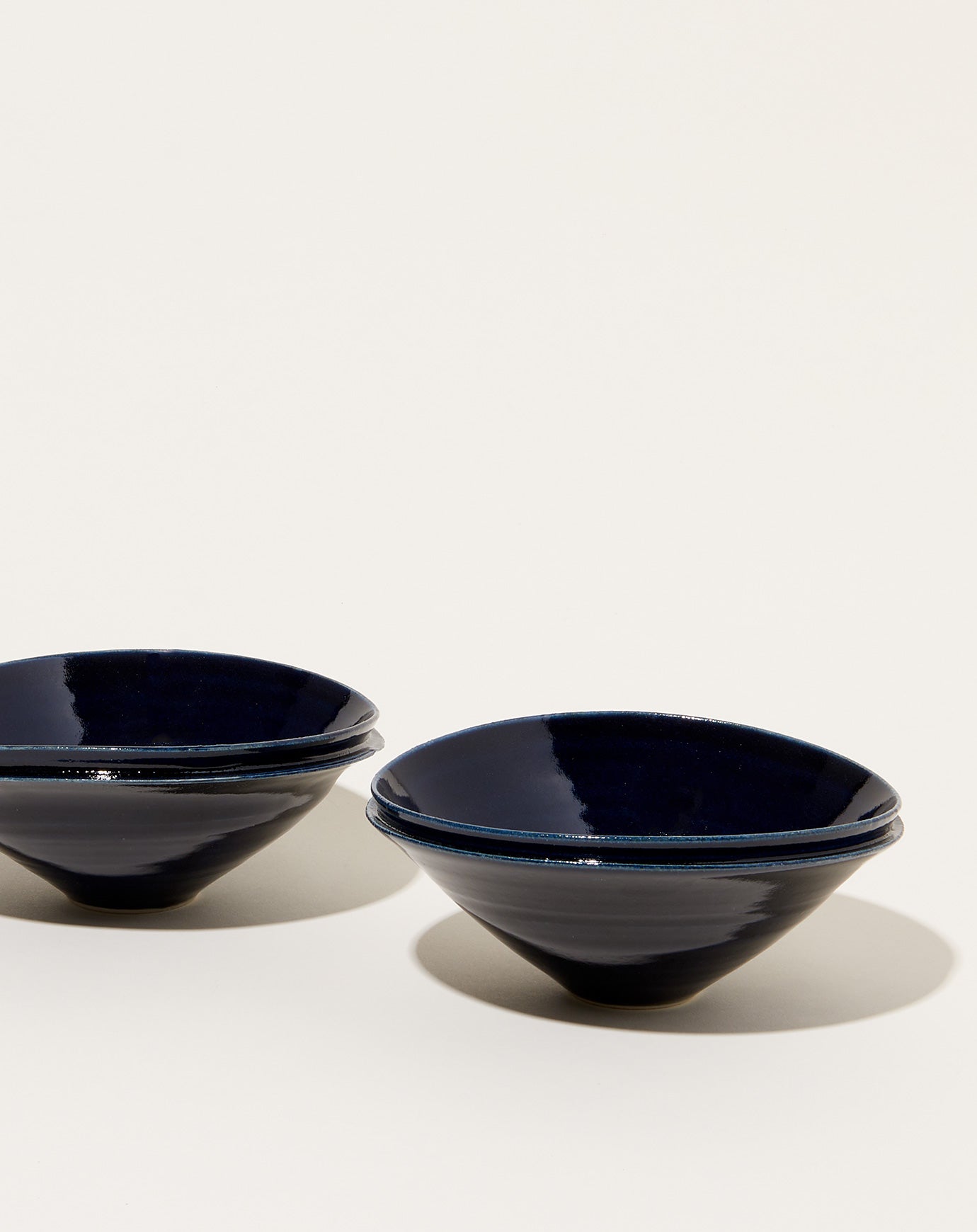 Monohanako Medium Double Lip Bowl in Dark Blue