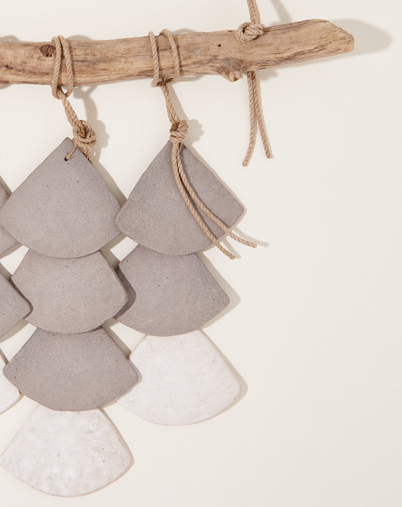 MQuan Studio PLT3L Shell Layered Hanging in Grey & White