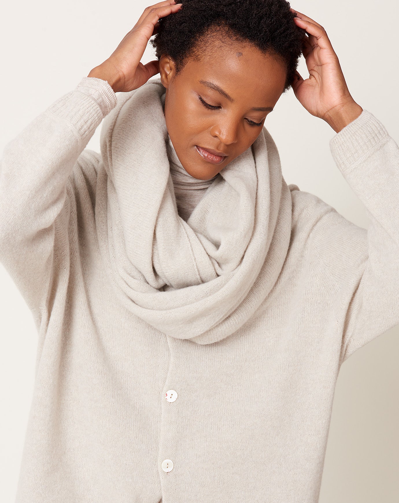 pas de calais Fine Merino Wool Snood Scarf in Beige