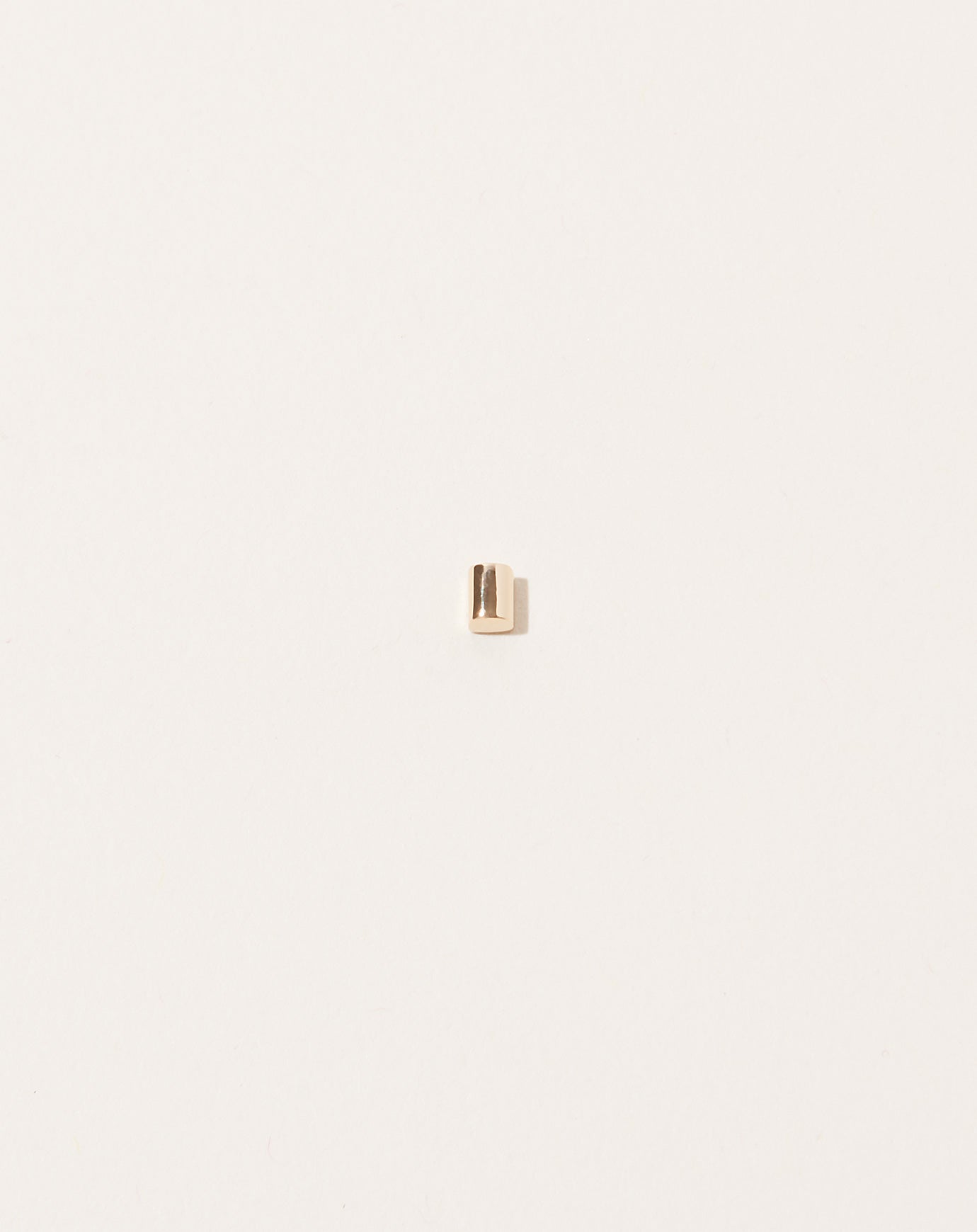 Quarry Short Rounded Bar Earring