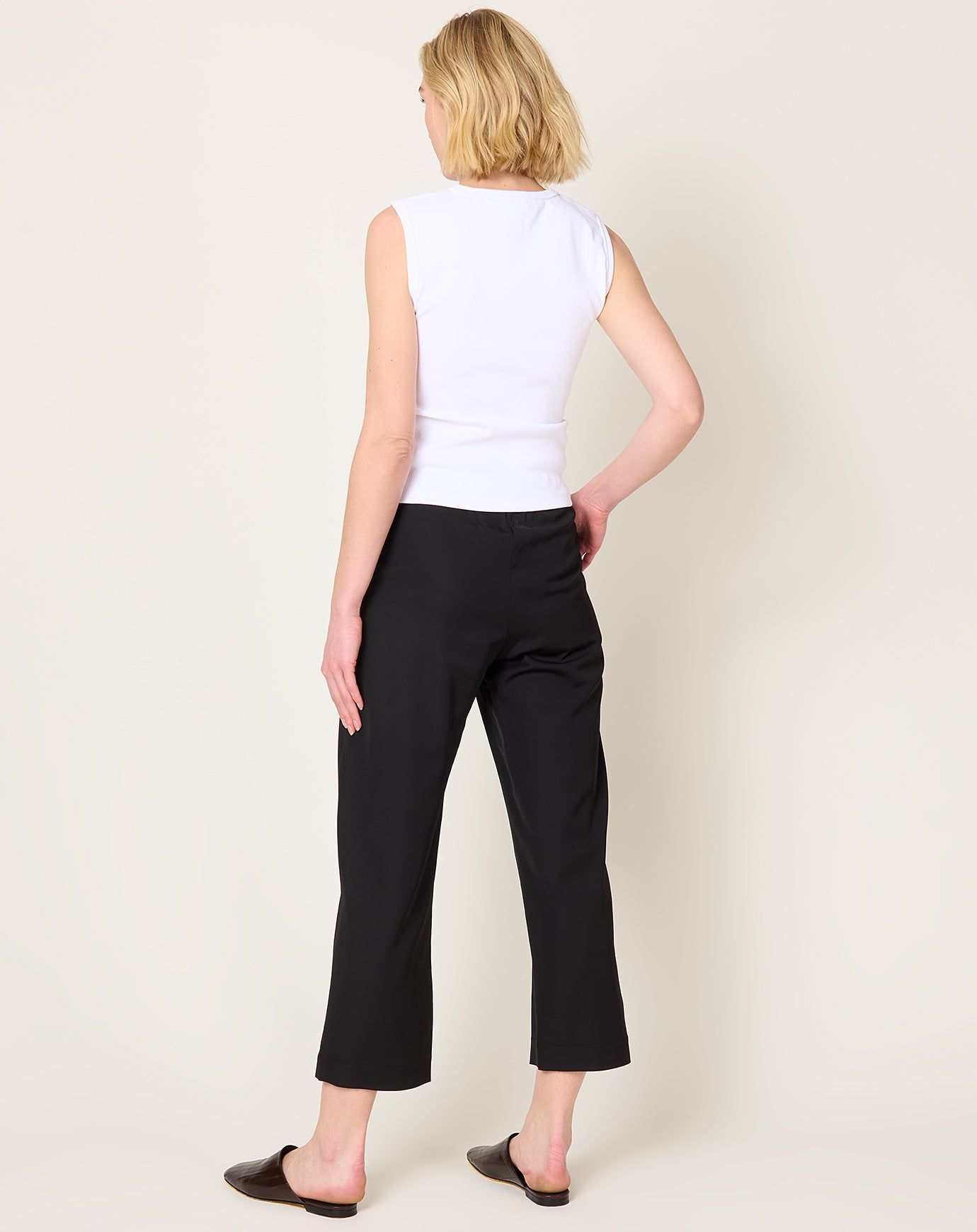 Cropped Wide Leg Trousers in Black