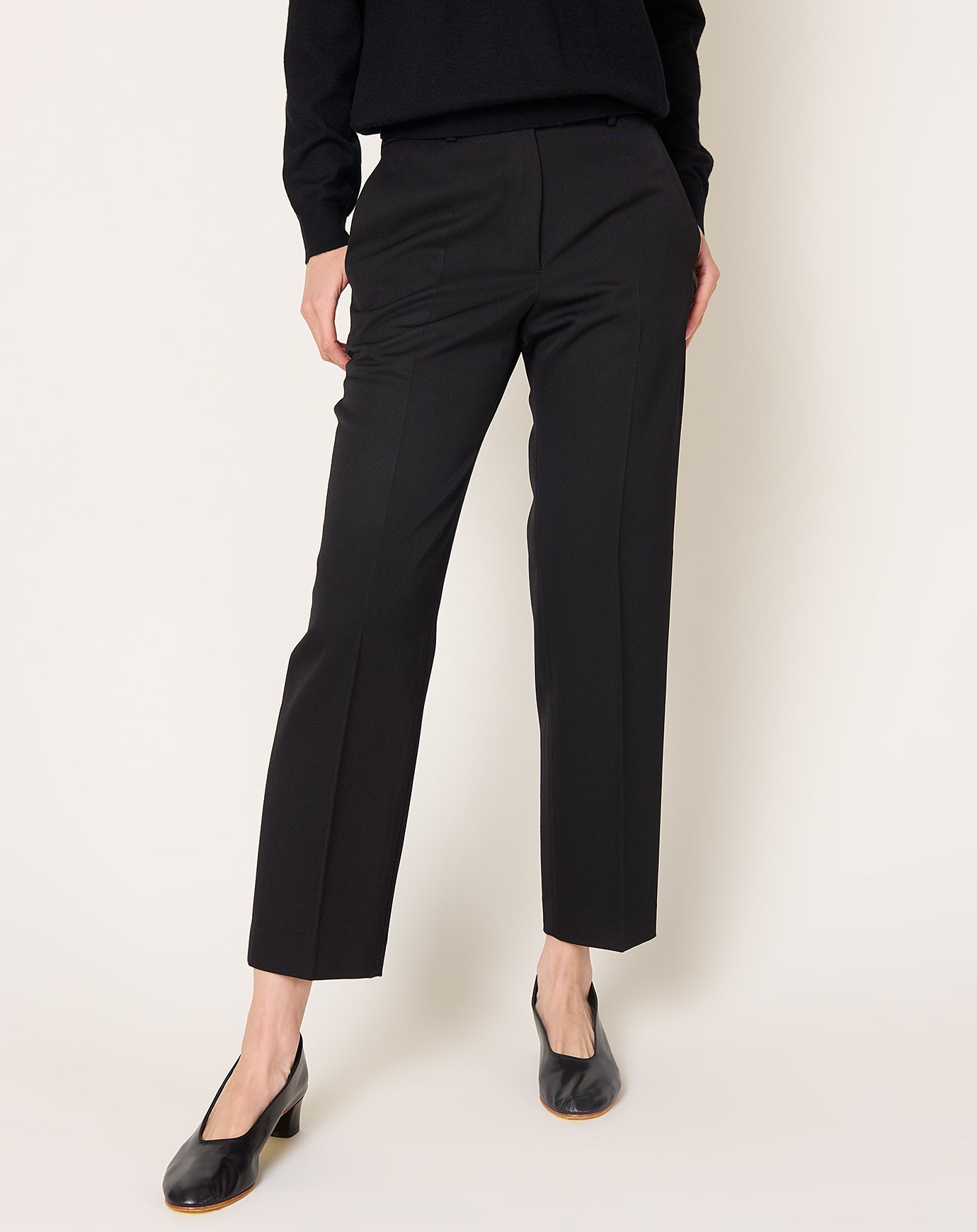 Róhe Mies Tailored Trousers in Black