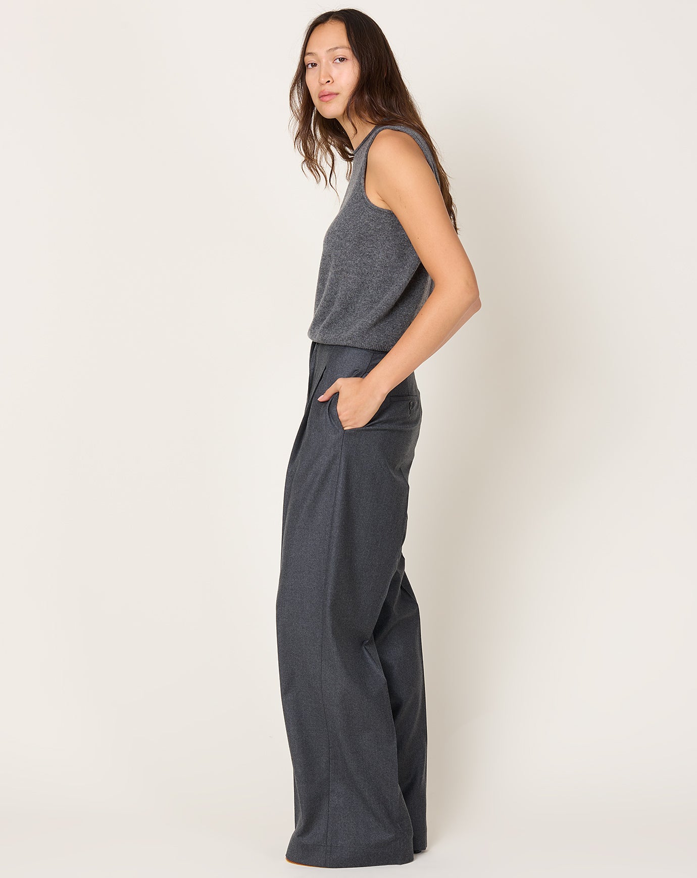 Róhe Relaxed Soft Wool Trousers in Dark Grey Melange