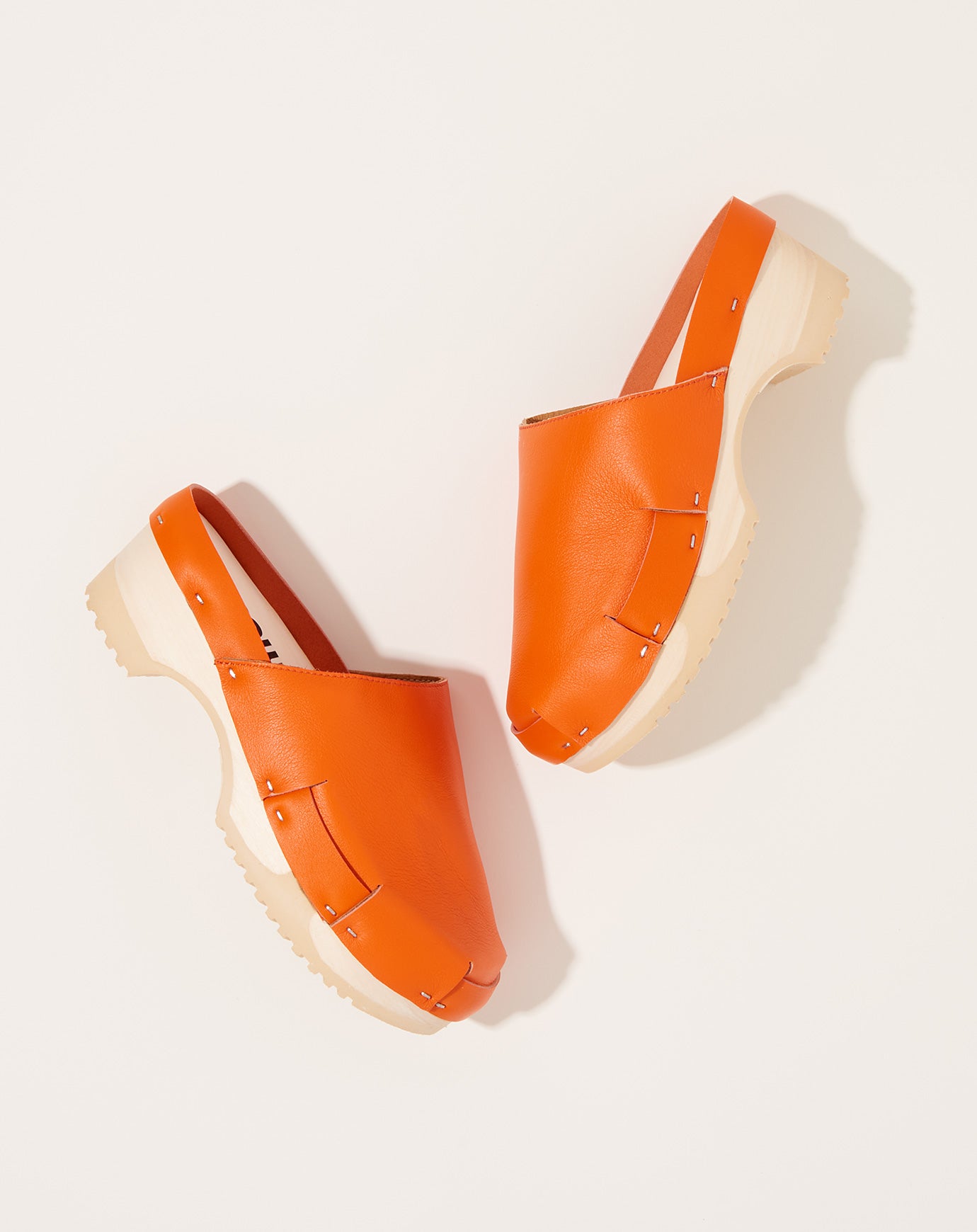 Rosa Mosa Donau Clog in Orange