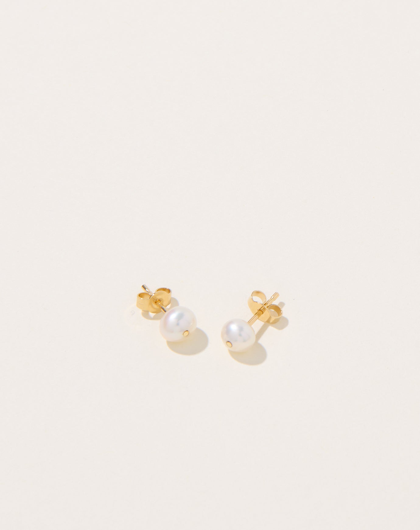 Saskia Diez Pearl Earstud