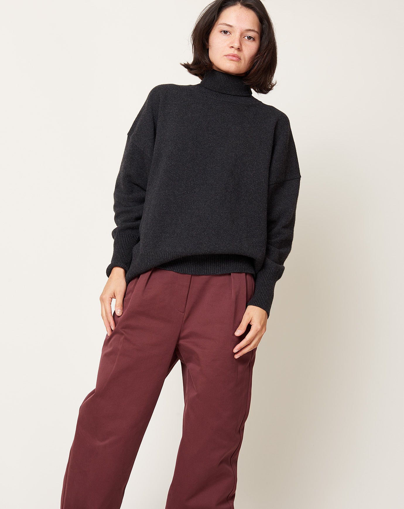 Skall Studio Dello Turtleneck in Dark Grey Melange