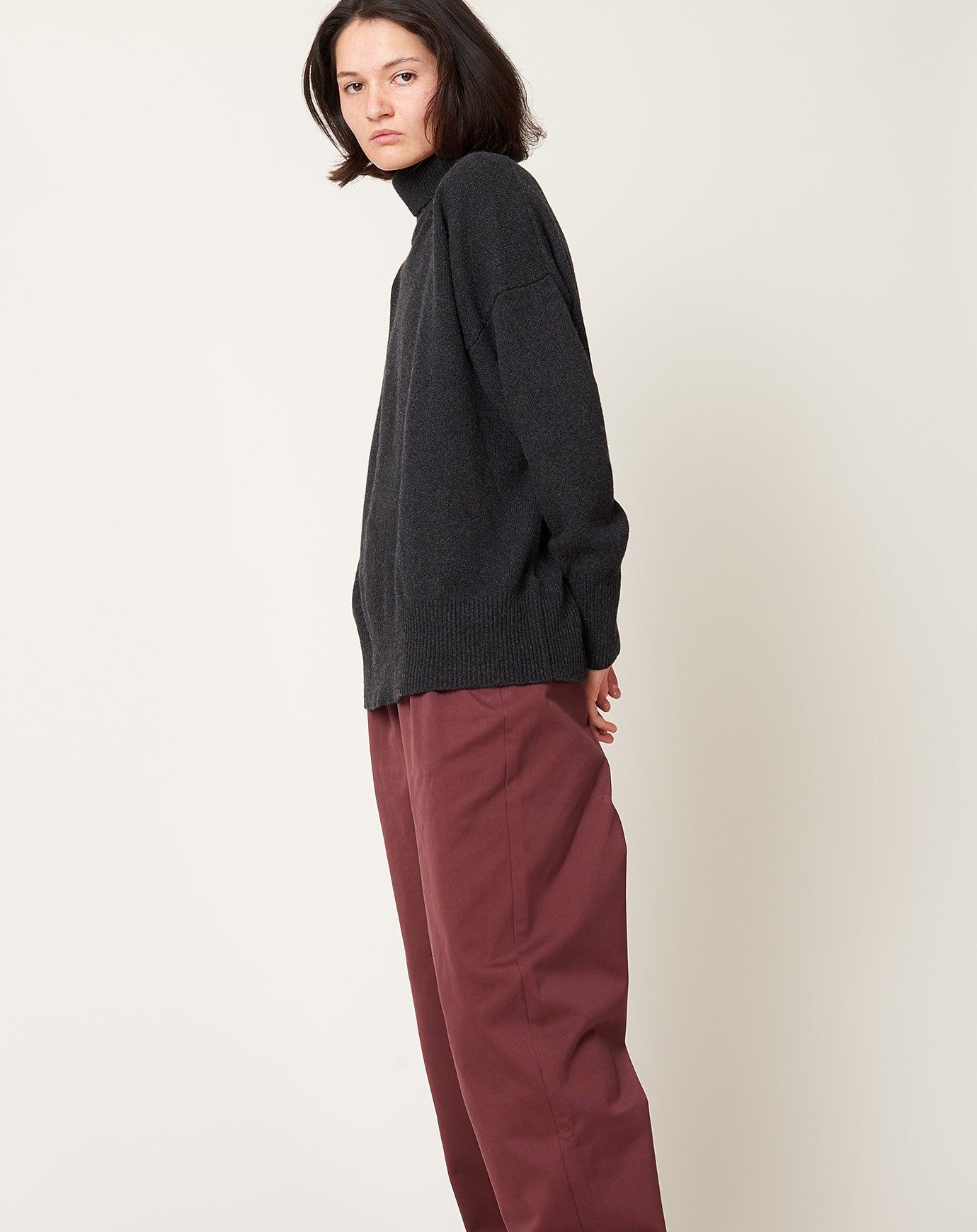 Skall Studio Dello Turtleneck in Dark Grey Melange