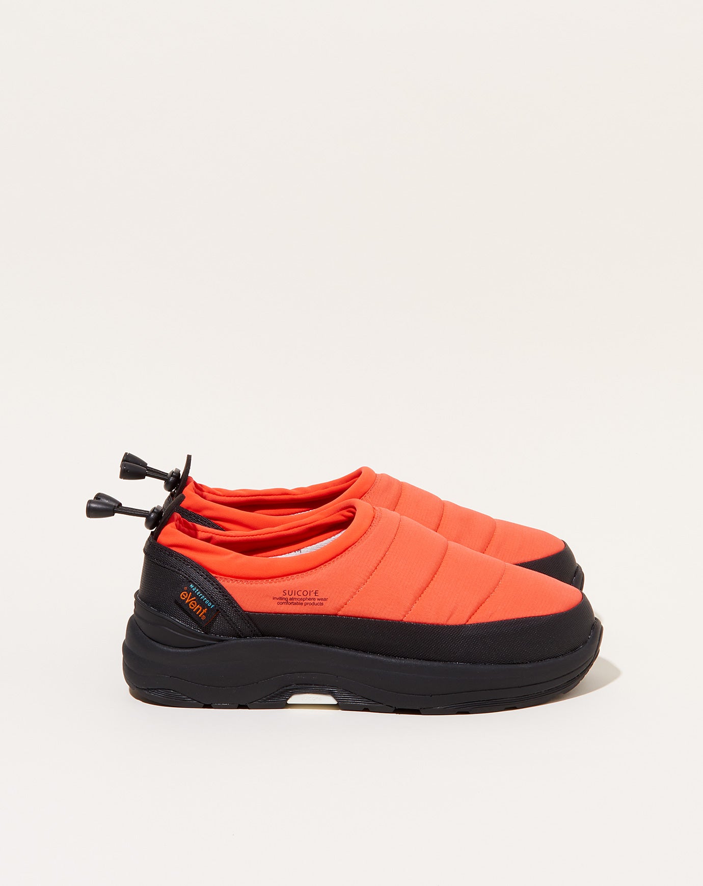 Suicoke PEPPER-mod-ev Shoe in Red & Black