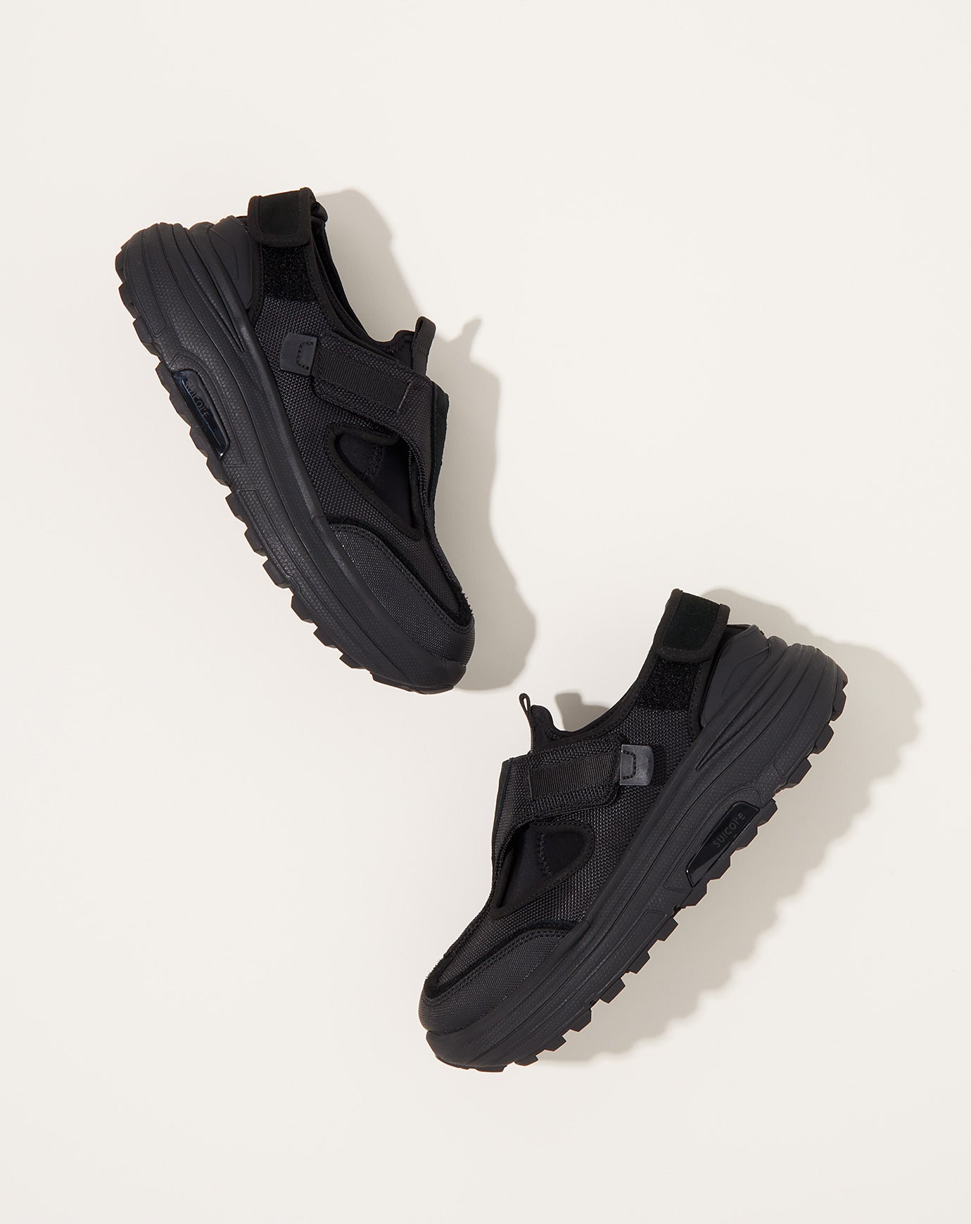 Suicoke TRED Sneaker in Black