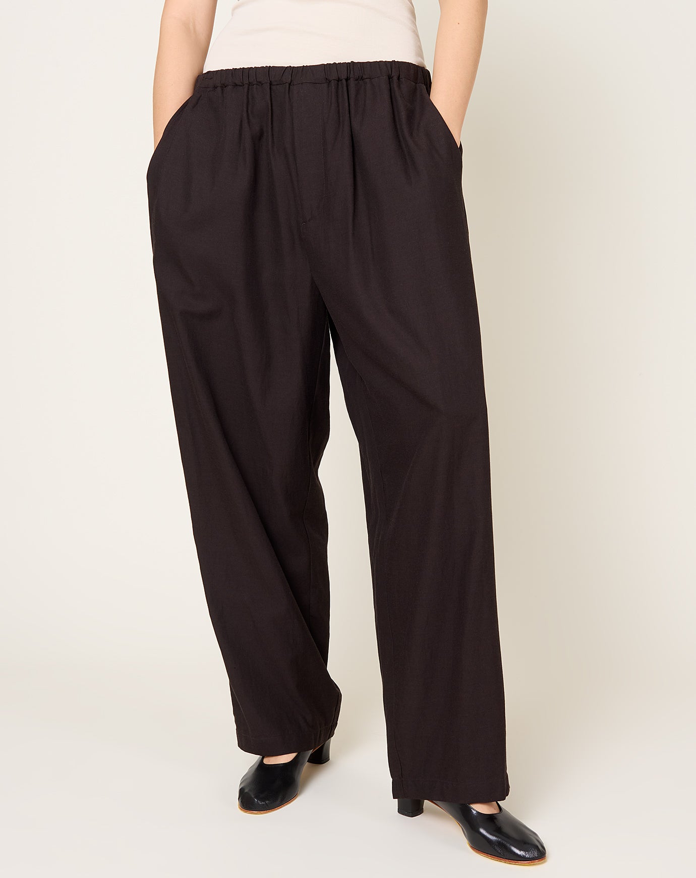 Yoko Sakamoto Relax Easy Pants in Brown