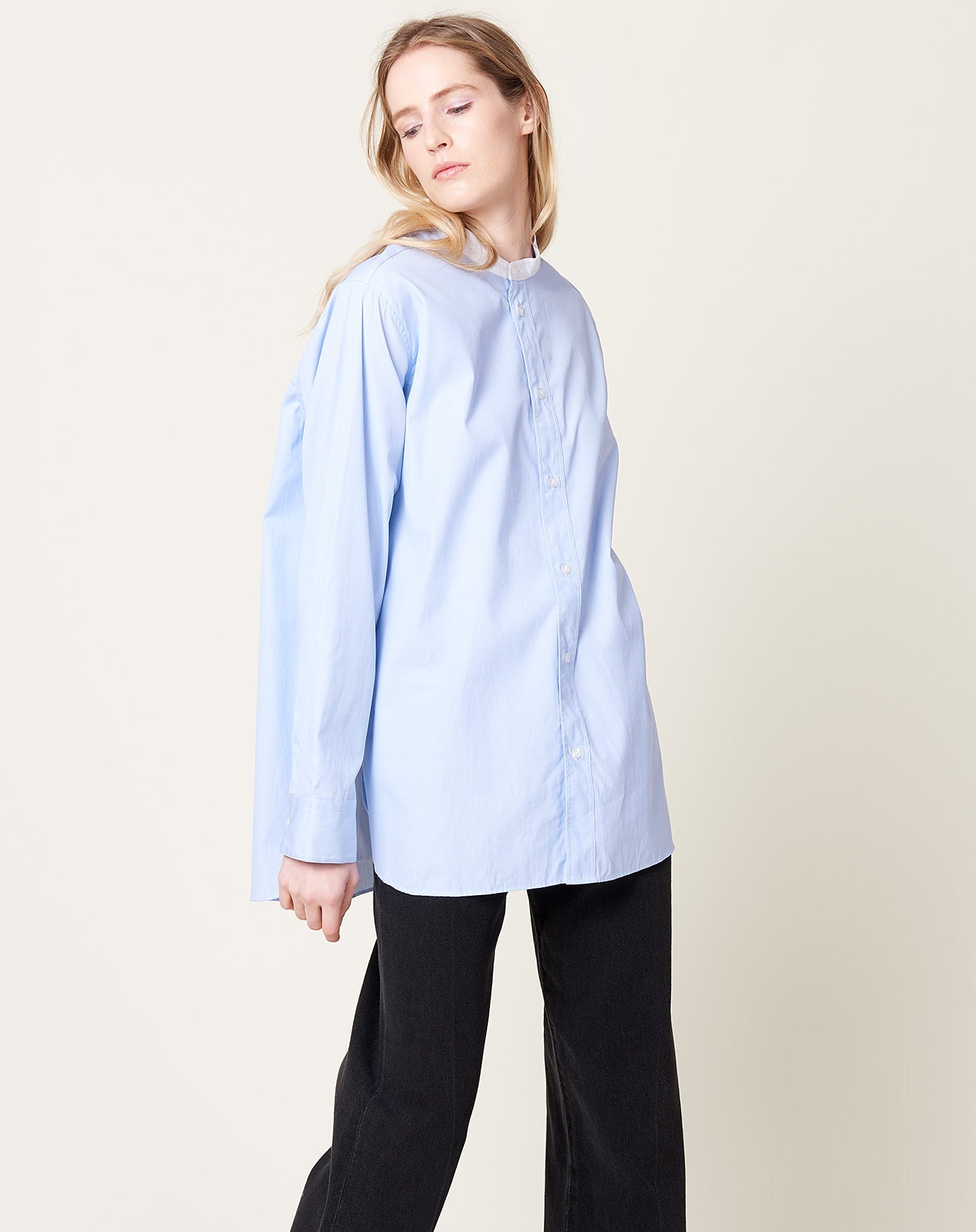 6397 Band Collar Dress Shirt in Blue