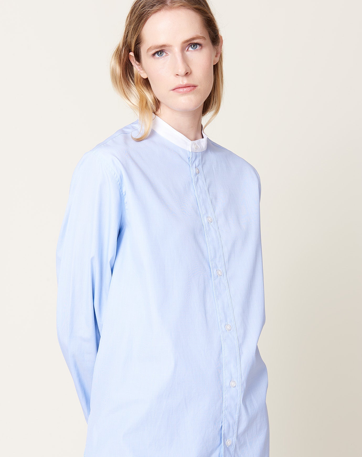 6397 Band Collar Dress Shirt in Blue