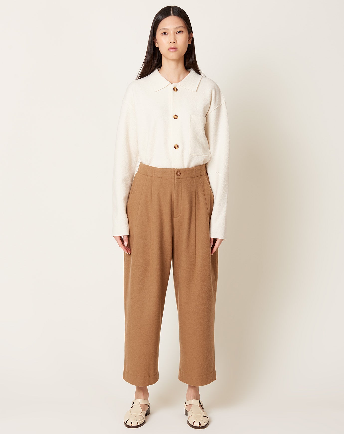 7115 by Szeki Wool Pleated Trouser in Tan