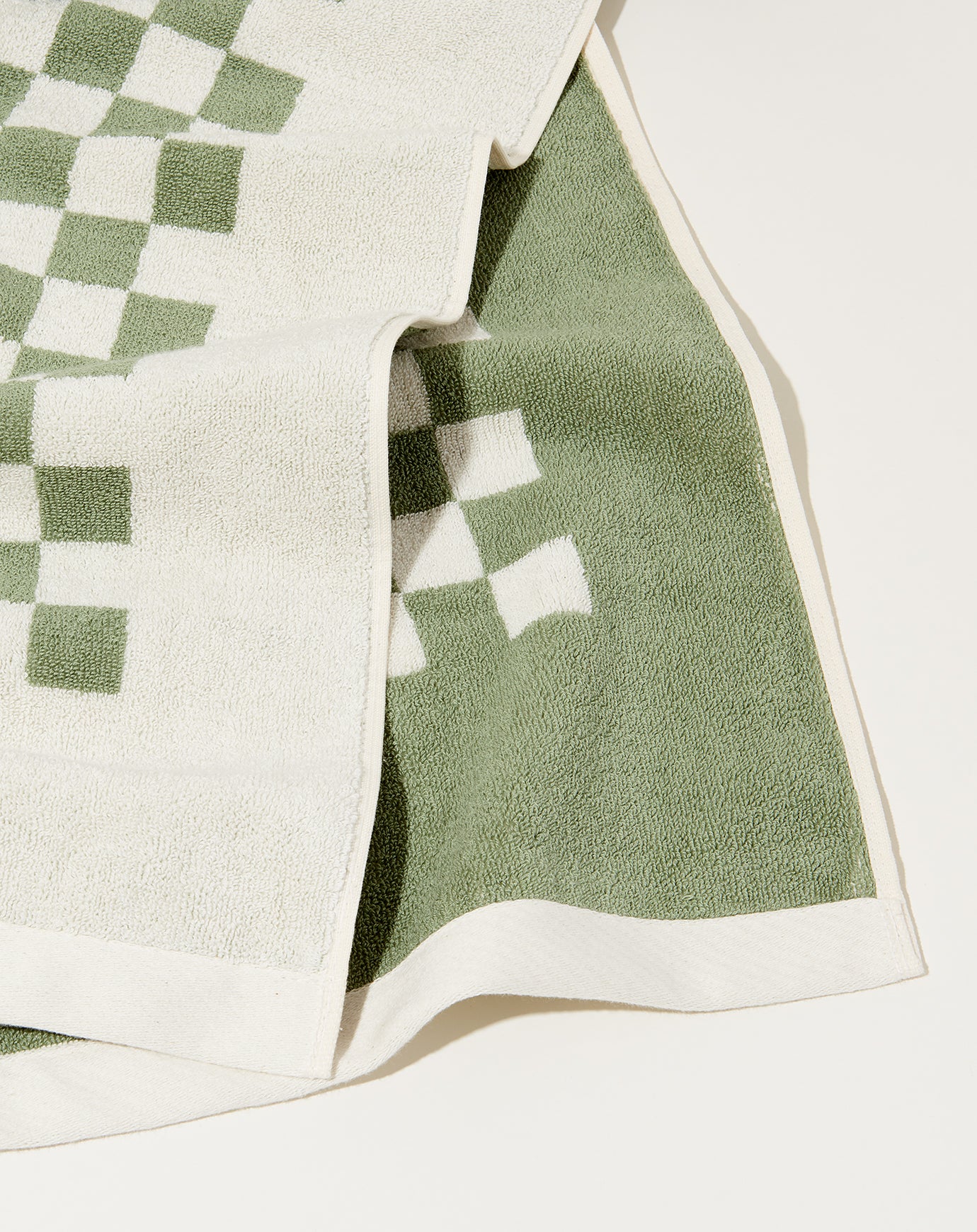 Baina Roman Pool Towel in Sage