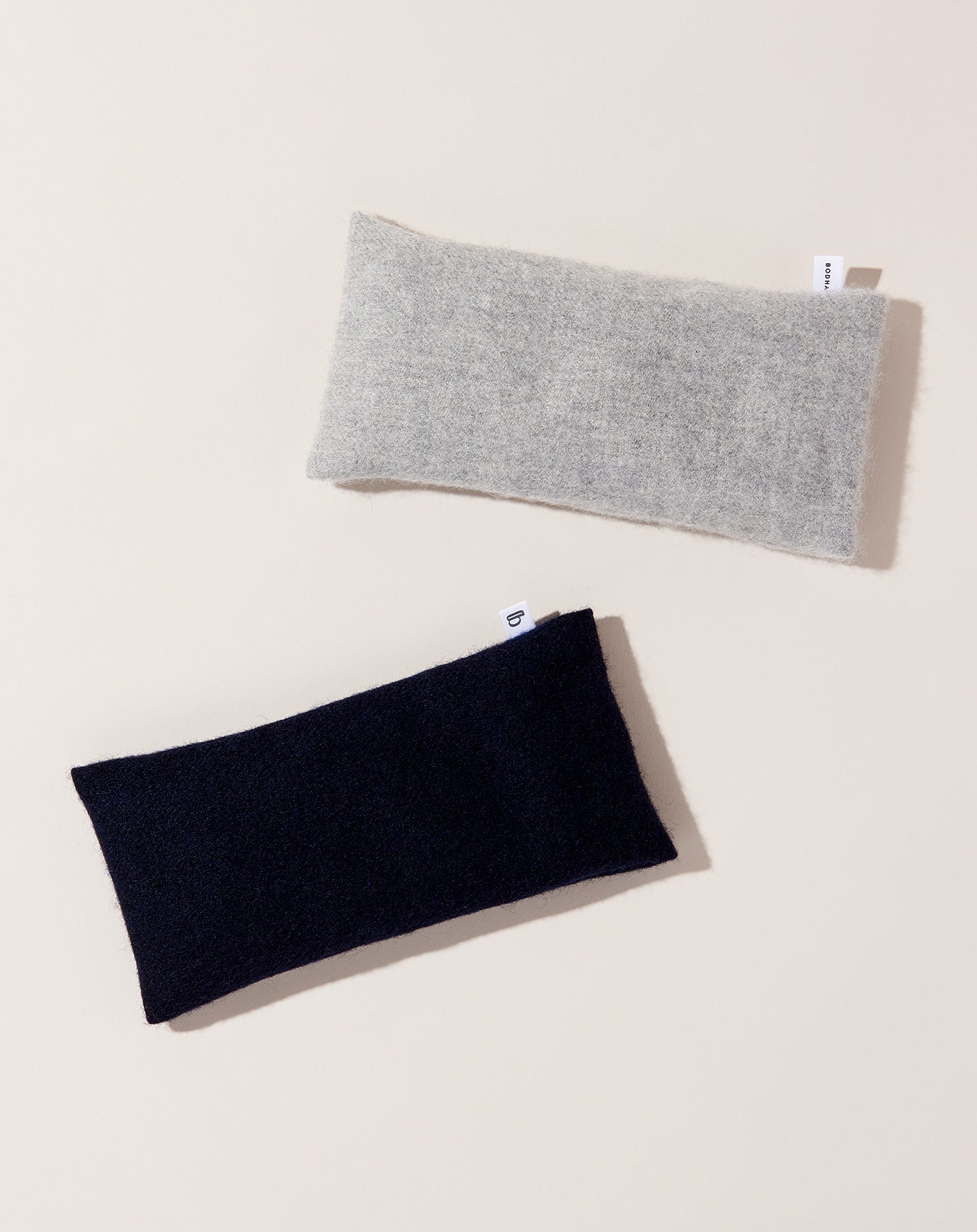 Bodha Cashmere Aromatherapy Eye Pillow in Midnight