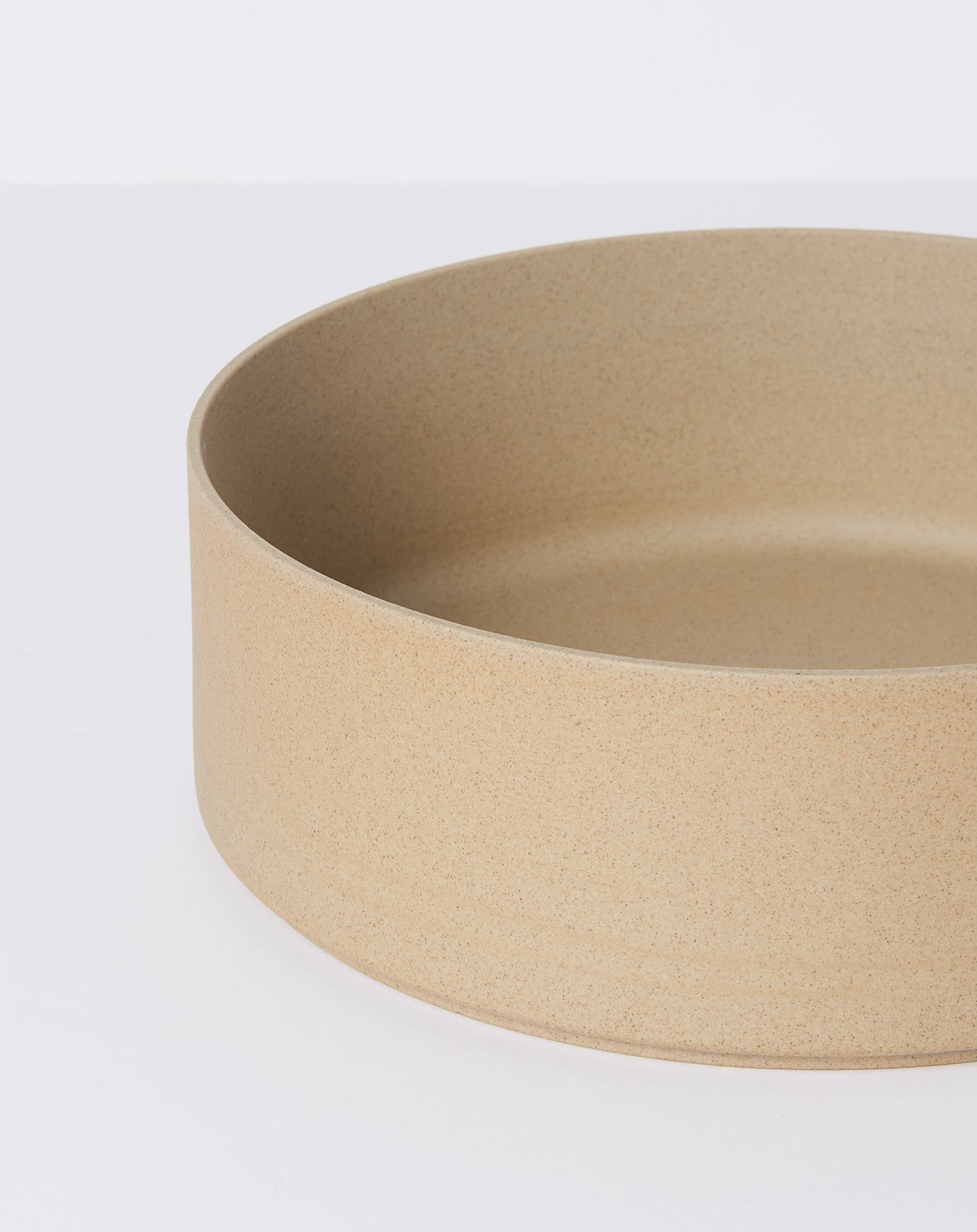 Hasami Porcelain Bowl in Natural