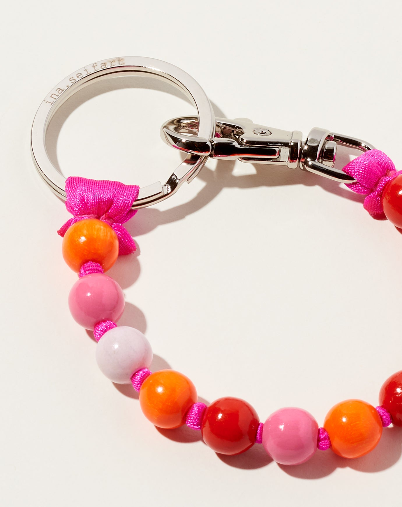 Ina Seifart Perlen Short Keyholder in Pink Mix