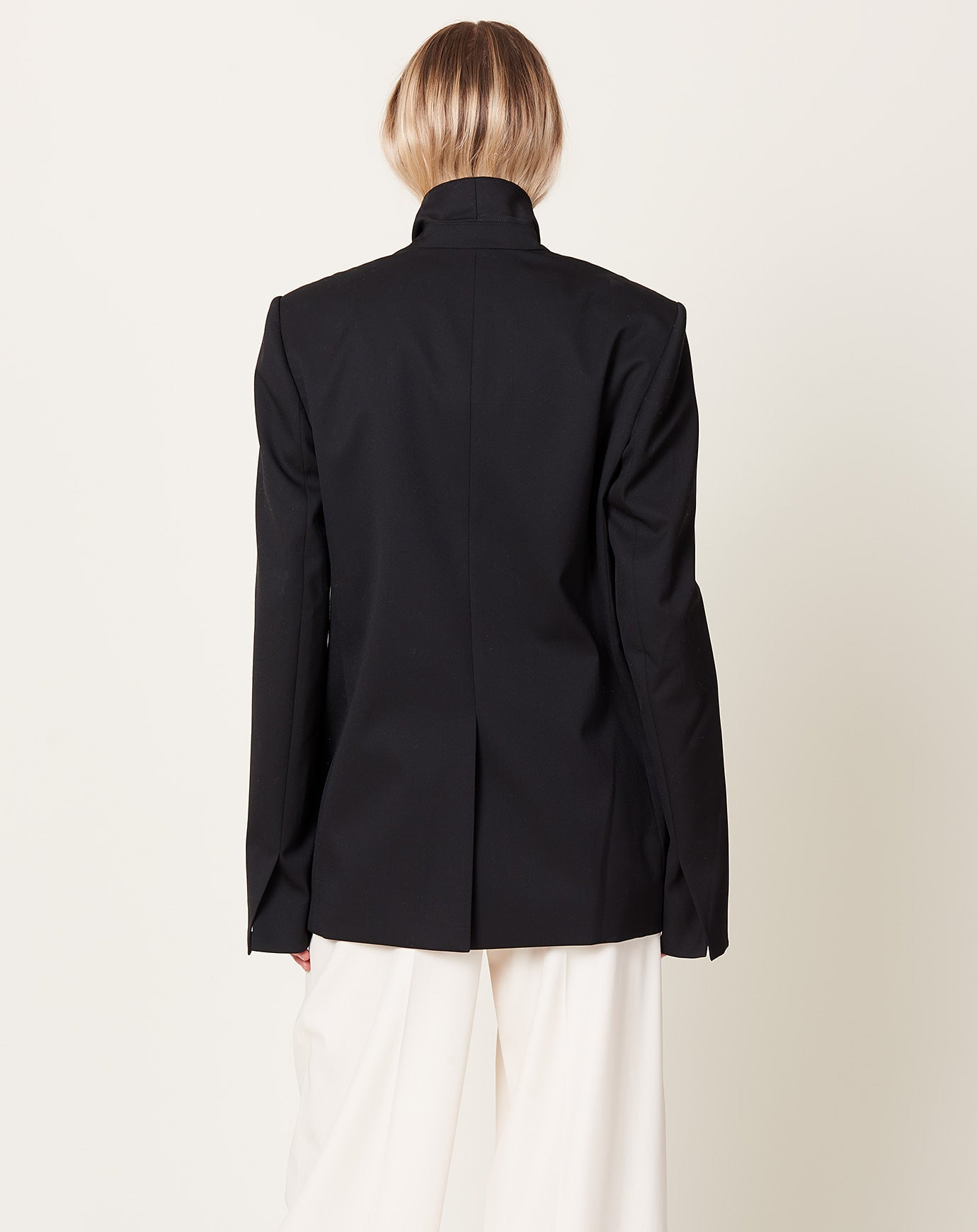 Maria McManus Single Breasted Convertible Blazer in Black