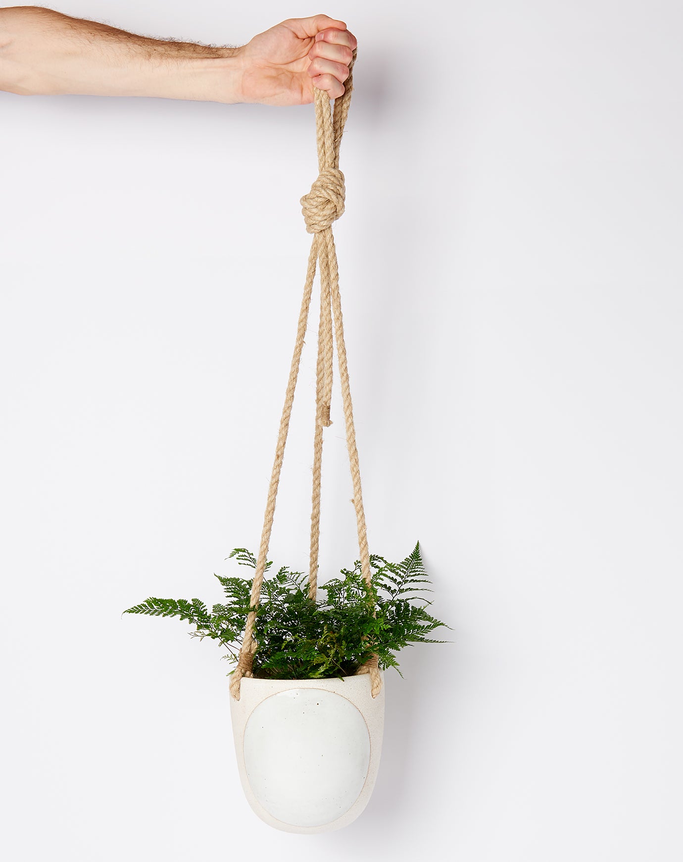 MQuan Hanging Planter in Full Moon White