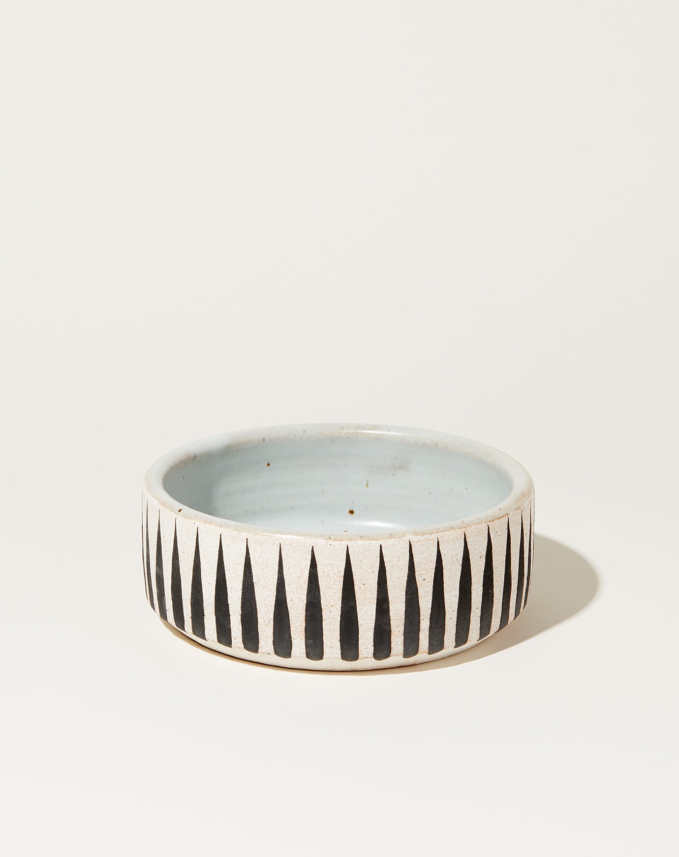 MQuan Small Dog Bowl in Black Stripes