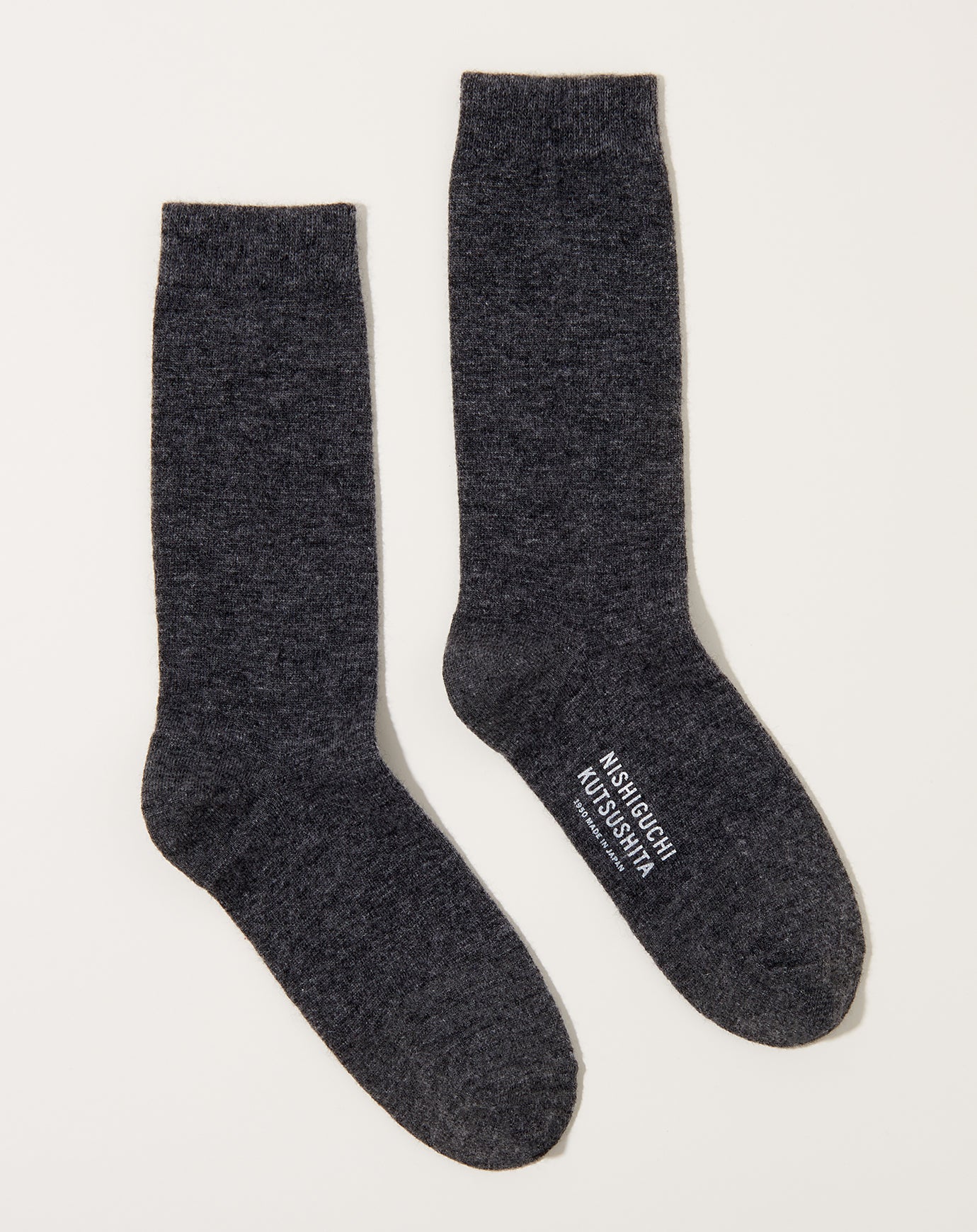 Nishiguchi Kutsushita Cashmere Wool Socks in Charcoal