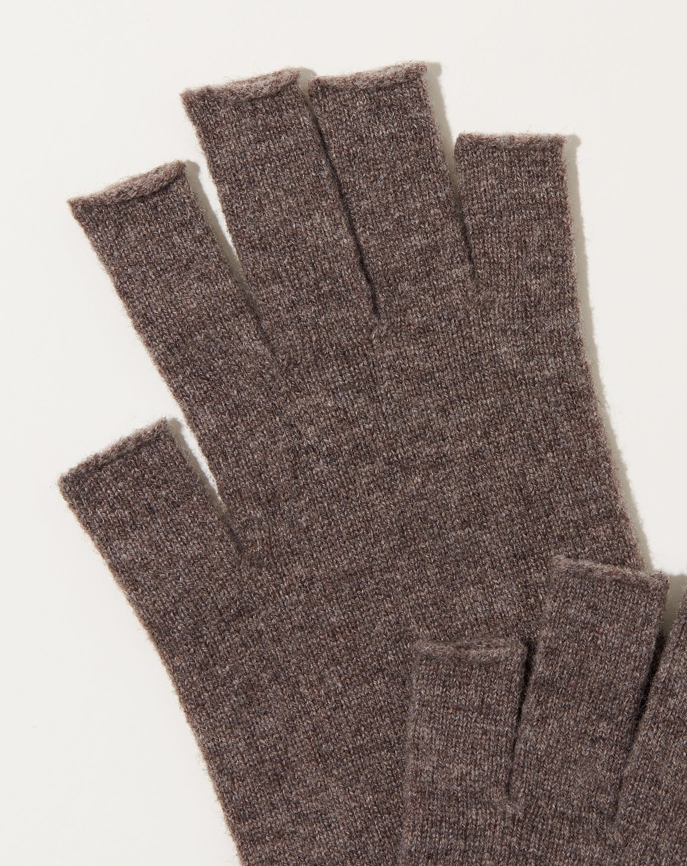 Nishiguchi Kutsushita Wool Arm Warmers in Mocha Brown