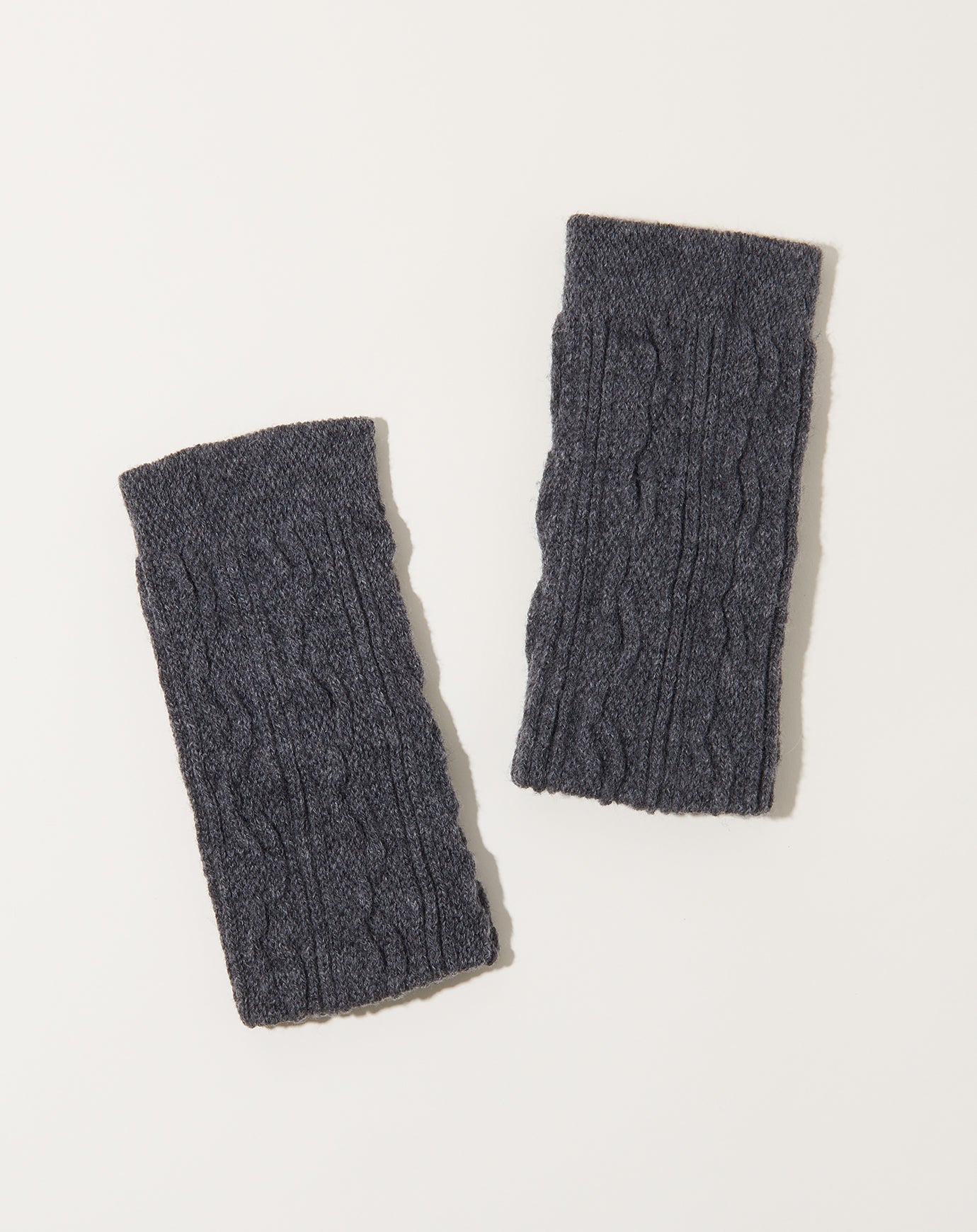 Nishiguchi Kutsushita Wool Hand Warmers in Charcoal