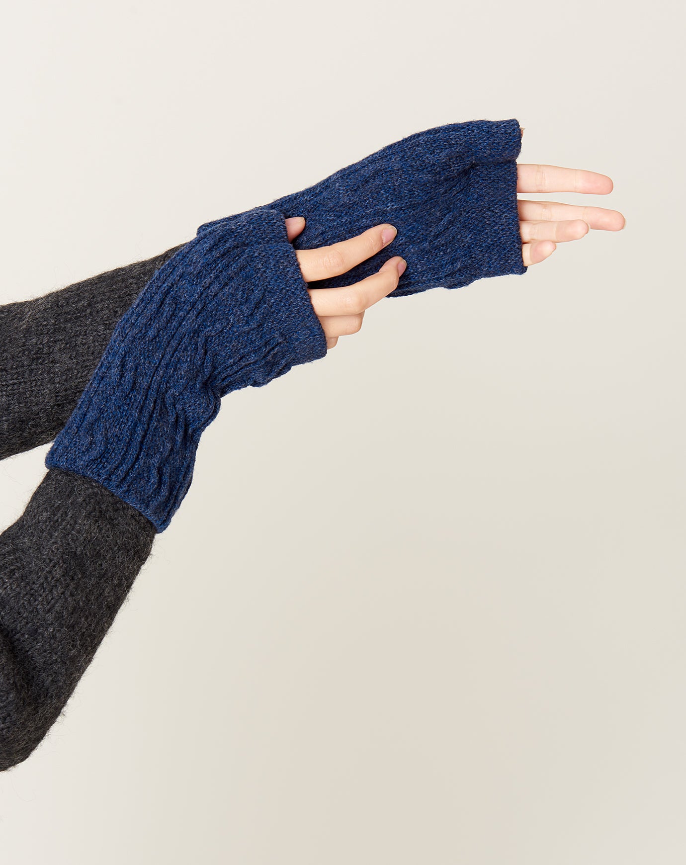 Nishiguchi Kutsushita Wool Hand Warmers in Deep Blue