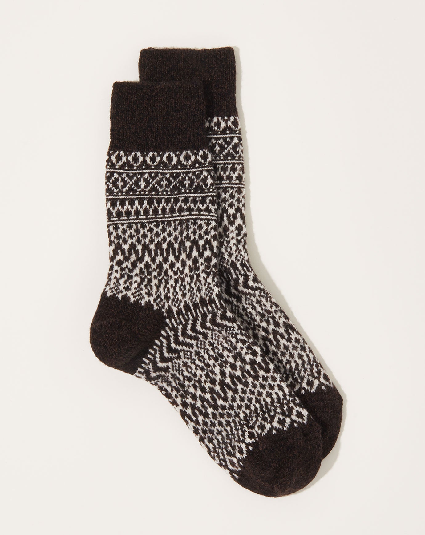 Nishiguchi Kutsushita Wool Jacquard Socks in Chocolate Milk