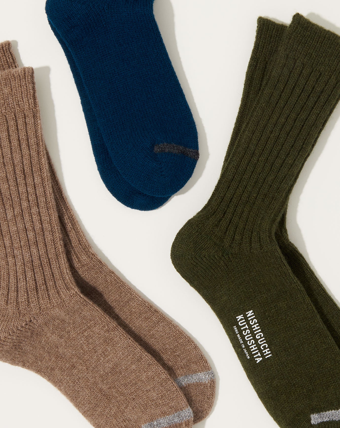 Nishiguchi Kutsushita Wool Ribbed Socks in Khaki