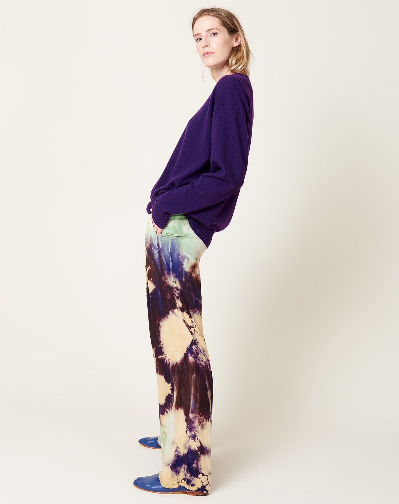 Raquel Allegra Ione Pant in Cosmic Violet